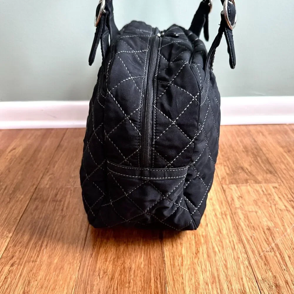 Vera Bradley Quilted Microfiber Baby Bag Black Medium Diaper Weekend Zip Top